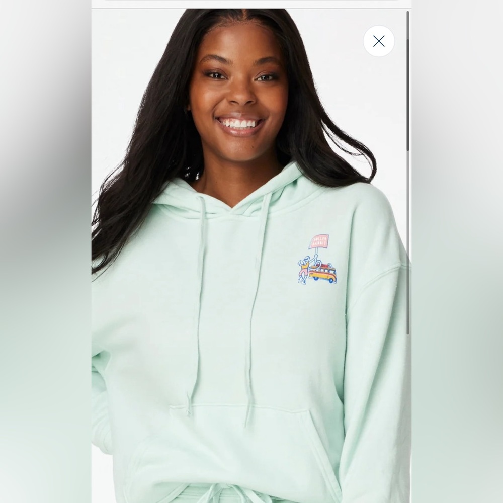 Roller Rabbit on the Road Hoodie Small
